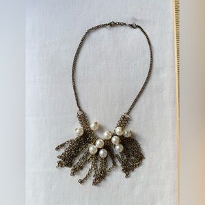 Vintage: Elegant Gold and Pearl Necklace